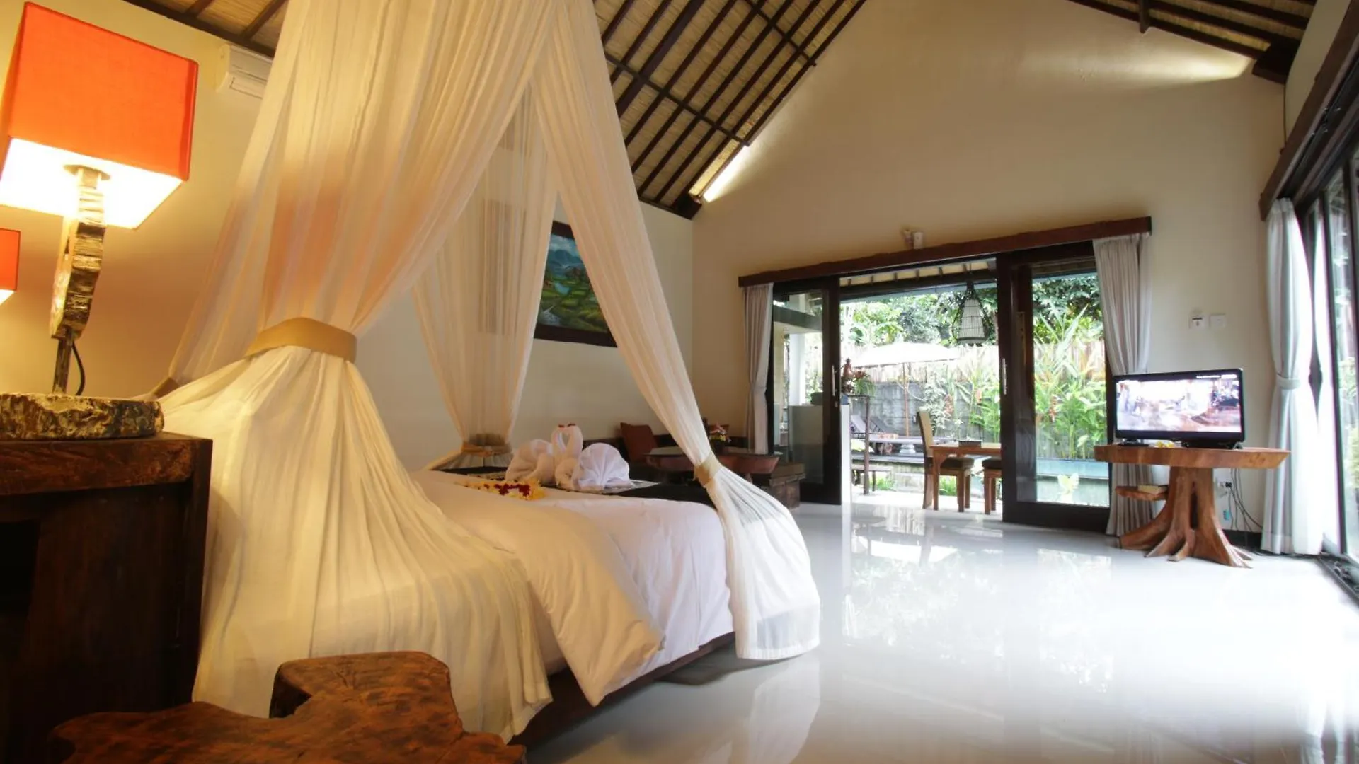 The Forest Batu Kurung Ubud 0*,